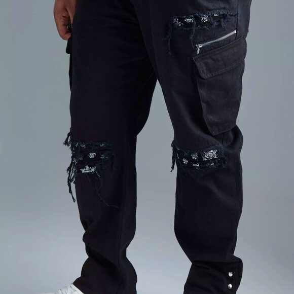 Boohoo Man Straight Leg Black Cargo Jeans (Size 40) - Picture 1 of 4